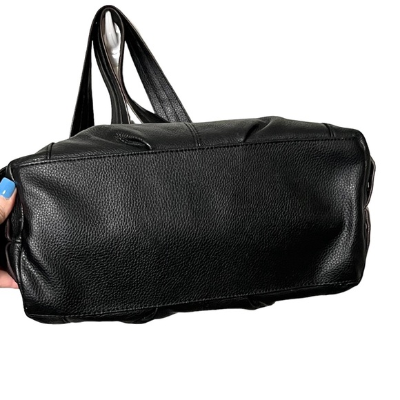 Tignanello Pebbled Leather Shoulder Bag Black - Picture 2 of 5